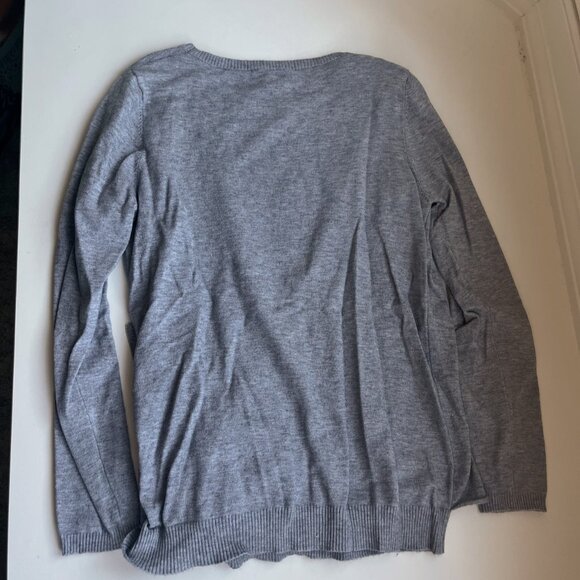 Gray Faux Wrap Sweater Stitch & Knot Size Small - Picture 5 of 5